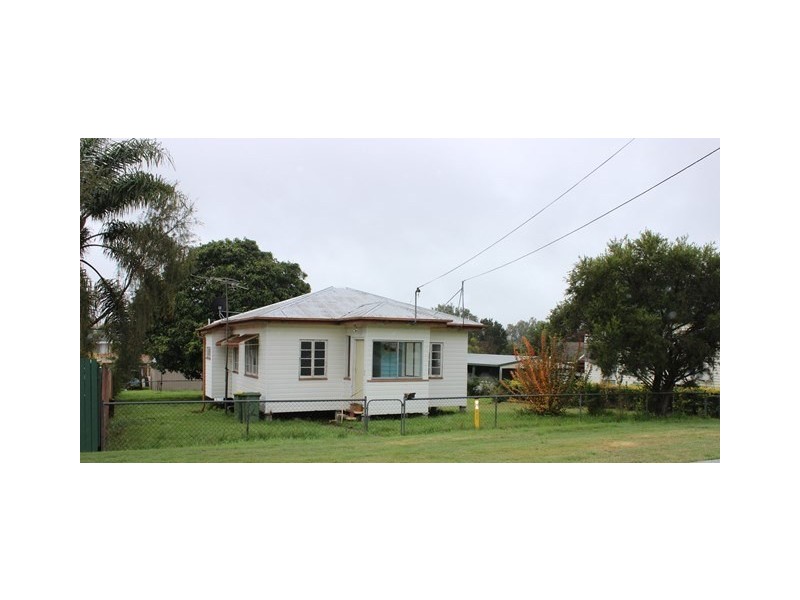 2 Harvey Street, Churchill QLD 4305