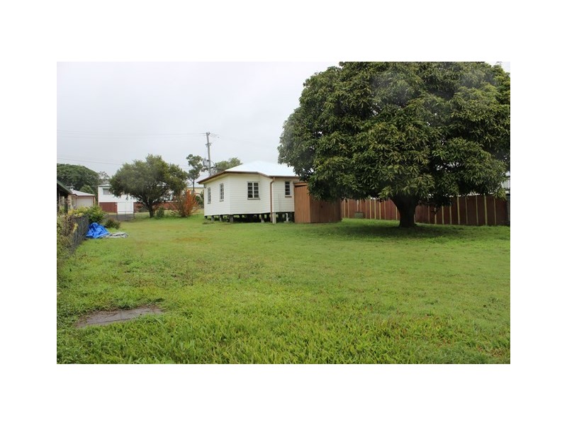 2 Harvey Street, Churchill QLD 4305