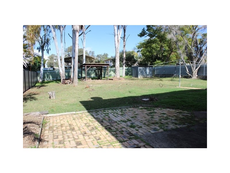 10 Dolben Street, Willowbank QLD 4306