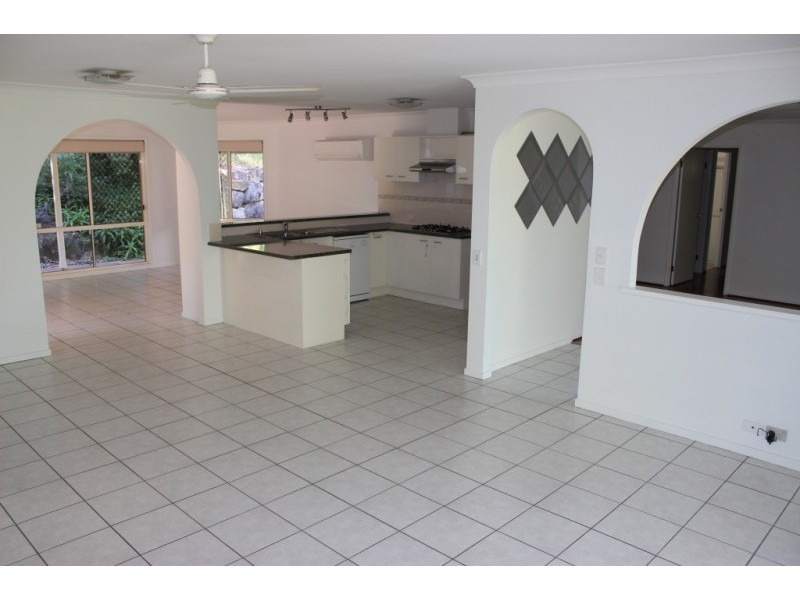 11 Kerr Court, Brassall QLD 4305