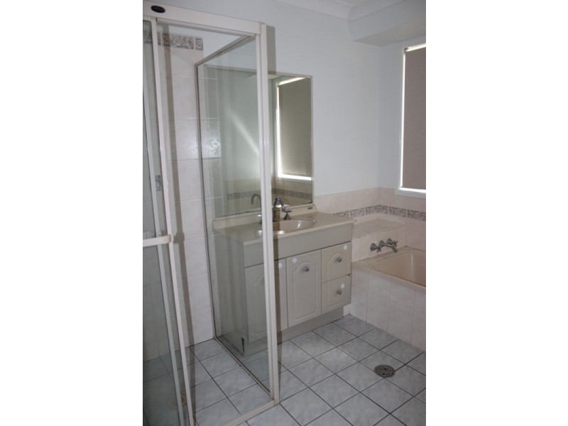 11 Kerr Court, Brassall QLD 4305