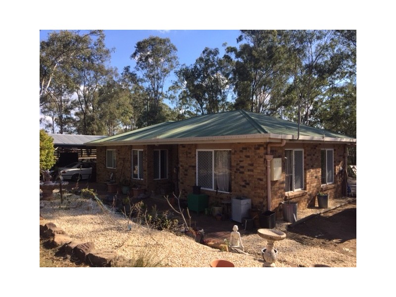128 Harwoods Road, Walloon QLD 4306