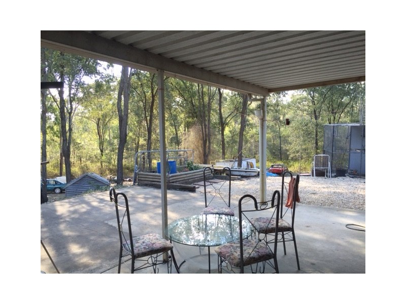 128 Harwoods Road, Walloon QLD 4306