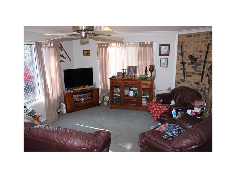 128 Harwoods Road, Walloon QLD 4306