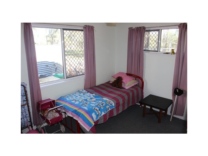 128 Harwoods Road, Walloon QLD 4306