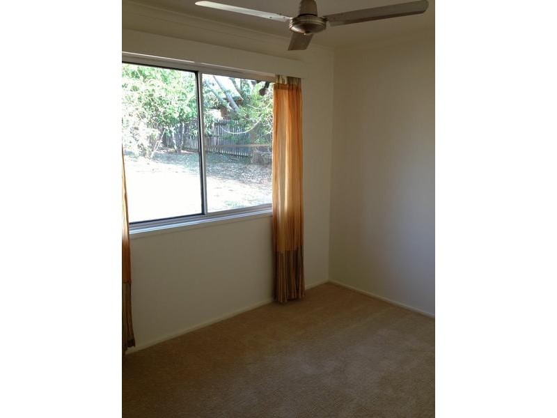 32 Park Street, Lowood QLD 4311