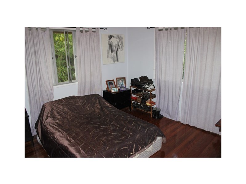 20 Turner Street, Eastern Heights QLD 4305