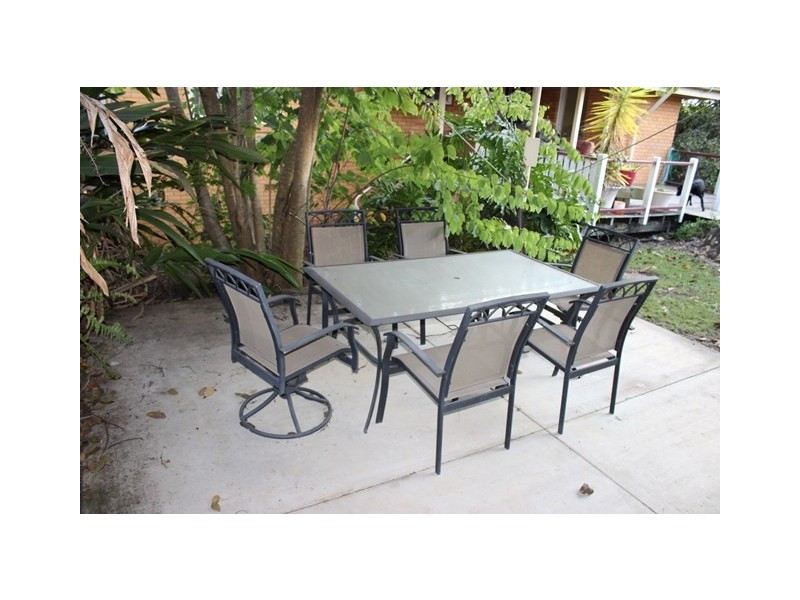 20 Turner Street, Eastern Heights QLD 4305