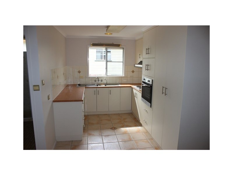 12 Stephenson Street, Sadliers Crossing QLD 4305