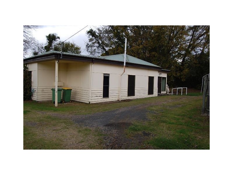 2a (4) Walkers Lane, Booval QLD 4304