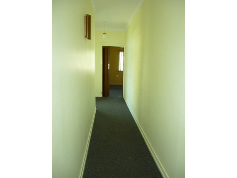 9 Gray Street, Ipswich QLD 4305