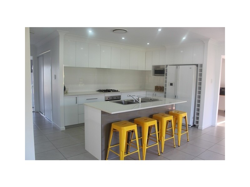 96 Cothill Road, Silkstone QLD 4304