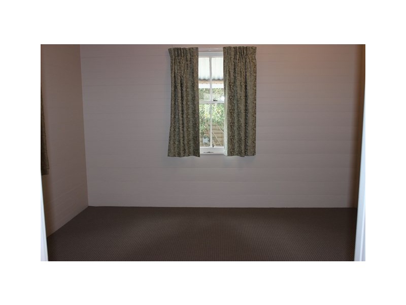 11 Tallon Street, Sadliers Crossing QLD 4305