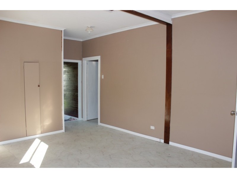 32 Chubb Street, One Mile QLD 4305