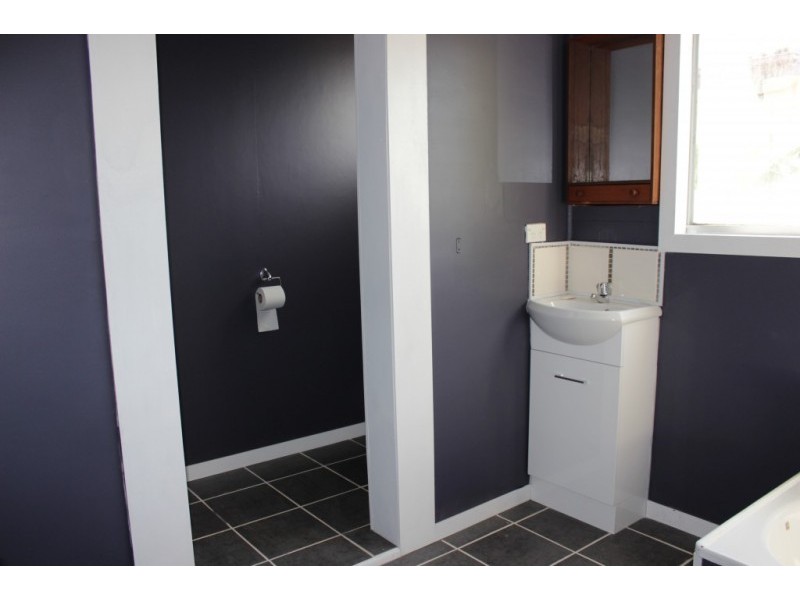 32 Chubb Street, One Mile QLD 4305