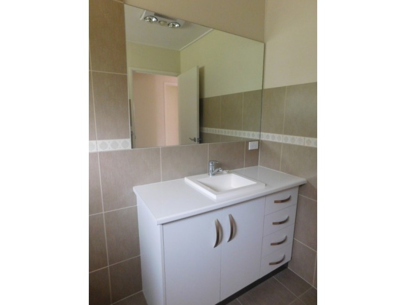 10 Mihi Street, Brassall QLD 4305