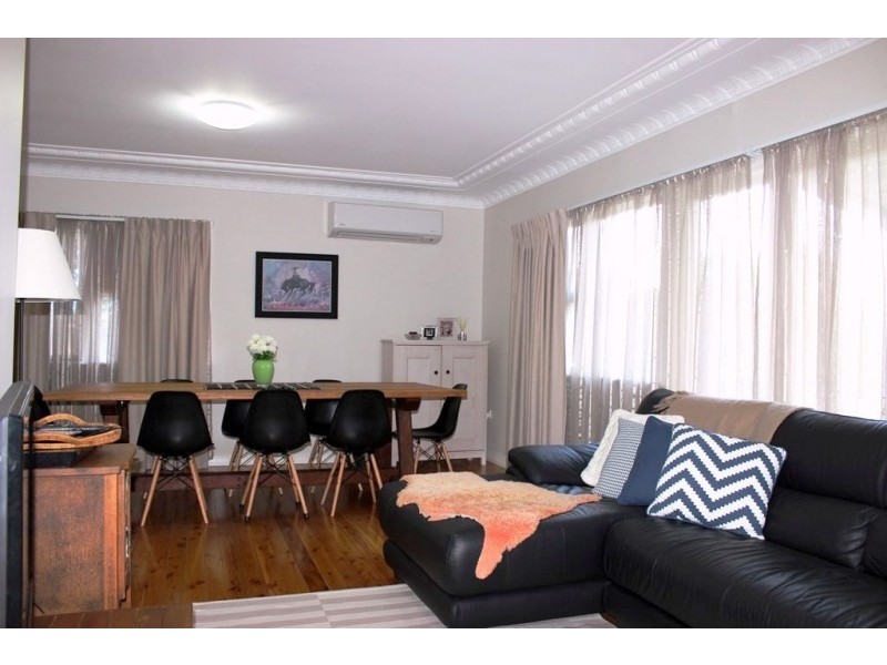 19 Bird Street, Bundamba QLD 4304