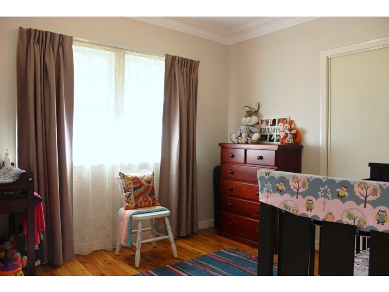 19 Bird Street, Bundamba QLD 4304