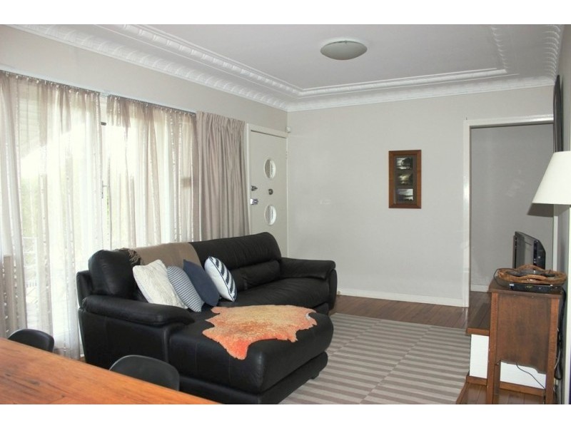 19 Bird Street, Bundamba QLD 4304