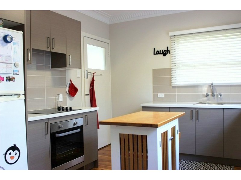 19 Bird Street, Bundamba QLD 4304