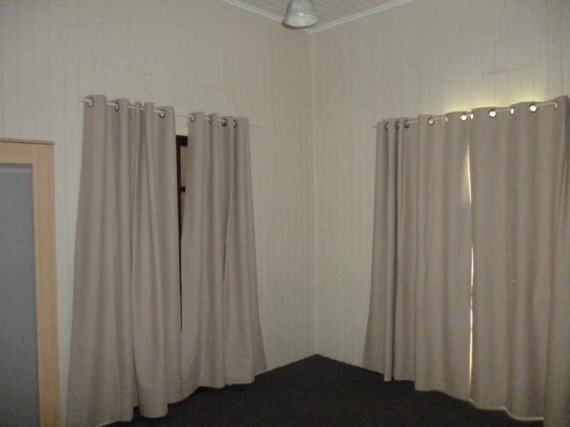 2 Canning Lane, North Ipswich QLD 4305