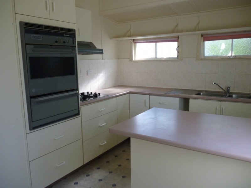 2 Canning Lane, North Ipswich QLD 4305