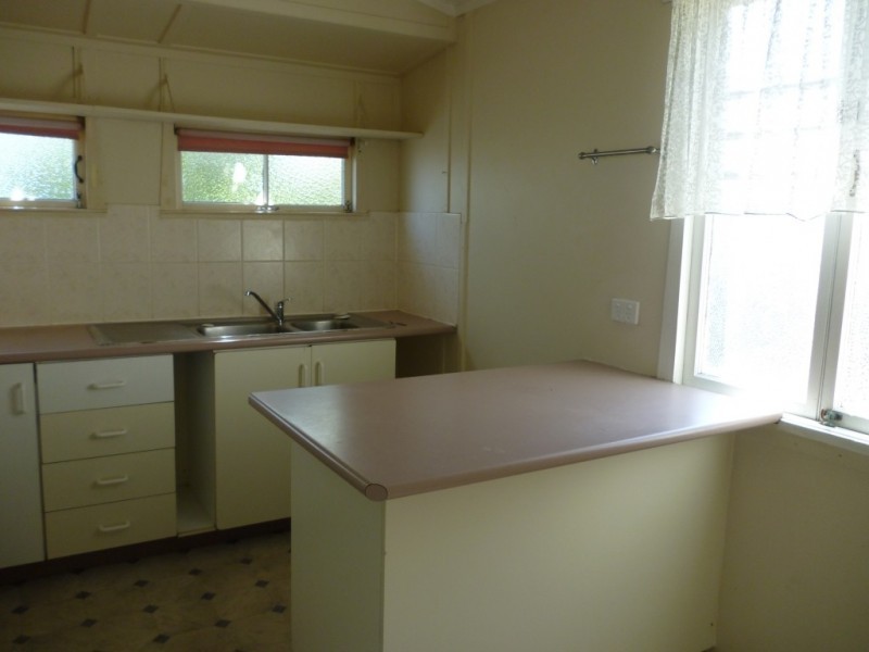 2 Canning Lane, North Ipswich QLD 4305