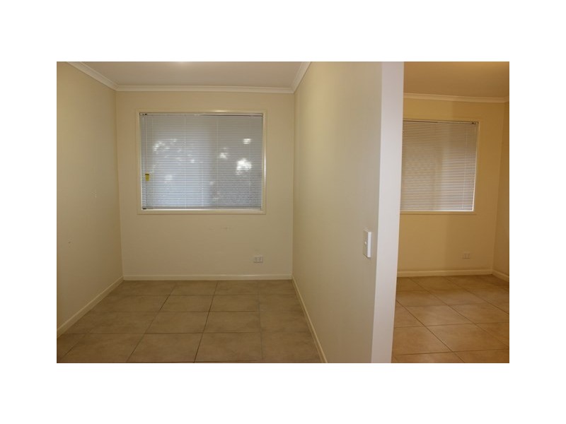 17/17 Gibbs Street, Churchill QLD 4305