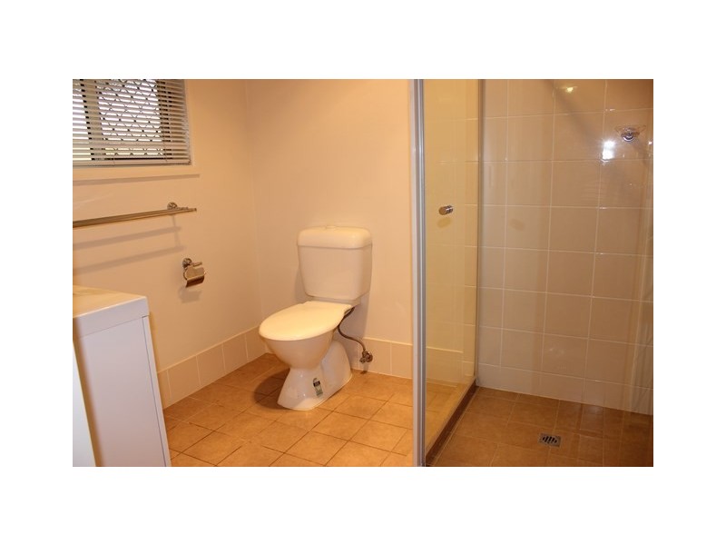 17/17 Gibbs Street, Churchill QLD 4305