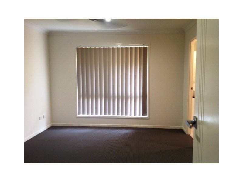 12 Jellett Drive, Deebing Heights QLD 4306