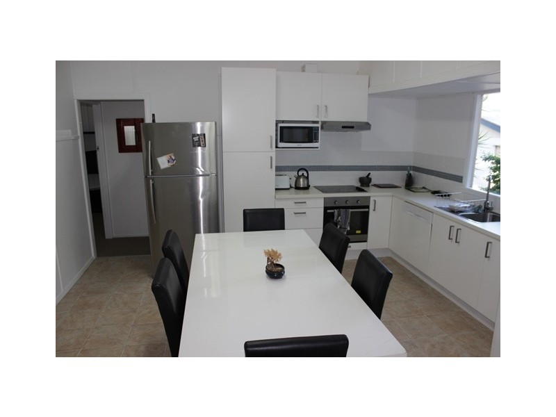 36 Hayes Street, Brassall QLD 4305