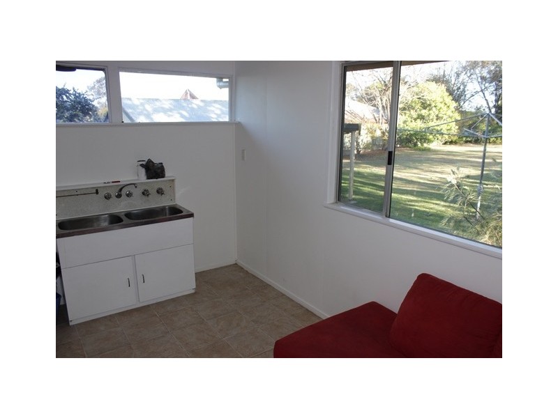 36 Hayes Street, Brassall QLD 4305