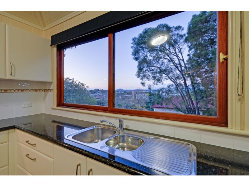 87 Nicholas Street, Ipswich QLD 4305