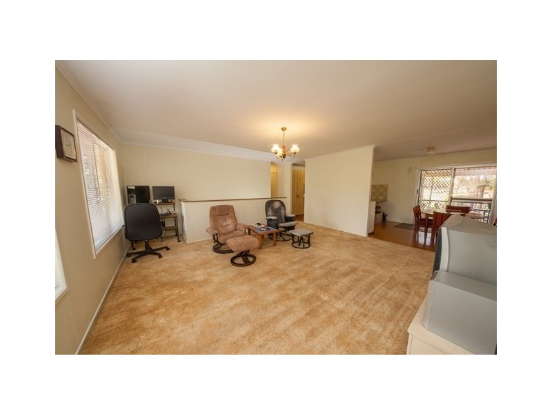 34 Perth Street, Karalee QLD 4306