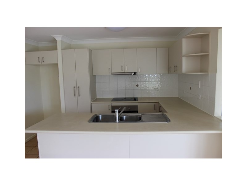 92 Jacaranda Drive, Yamanto QLD 4305
