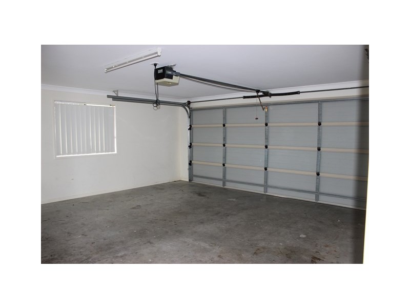 92 Jacaranda Drive, Yamanto QLD 4305