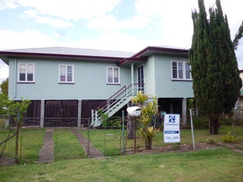 54 lowry Street, North Ipswich QLD 4305