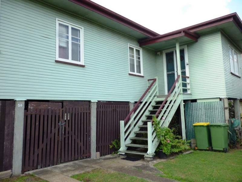 54 lowry Street, North Ipswich QLD 4305