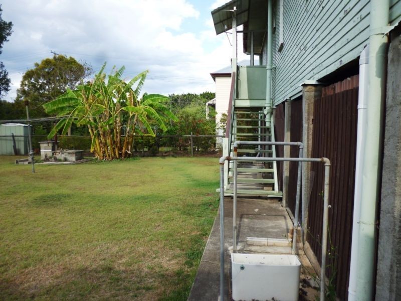54 lowry Street, North Ipswich QLD 4305