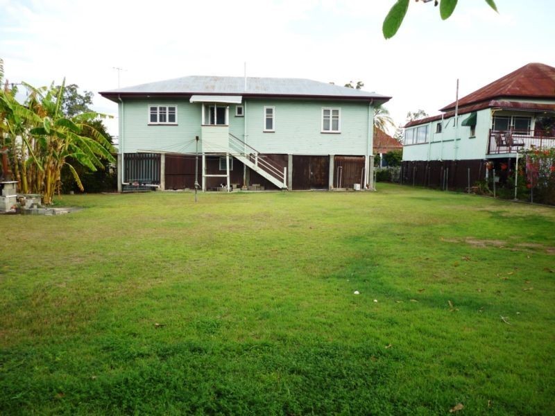 54 lowry Street, North Ipswich QLD 4305