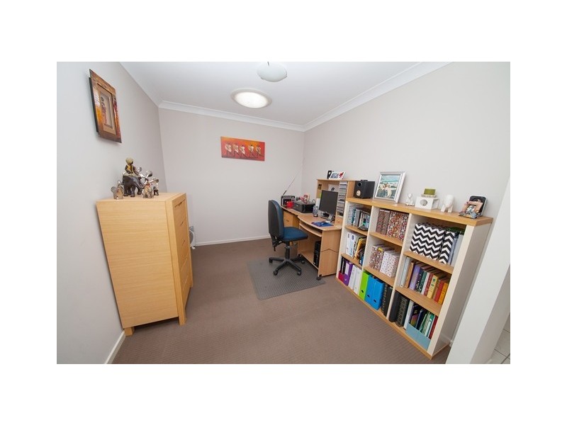 6 Imperial Court, Brassall QLD 4305