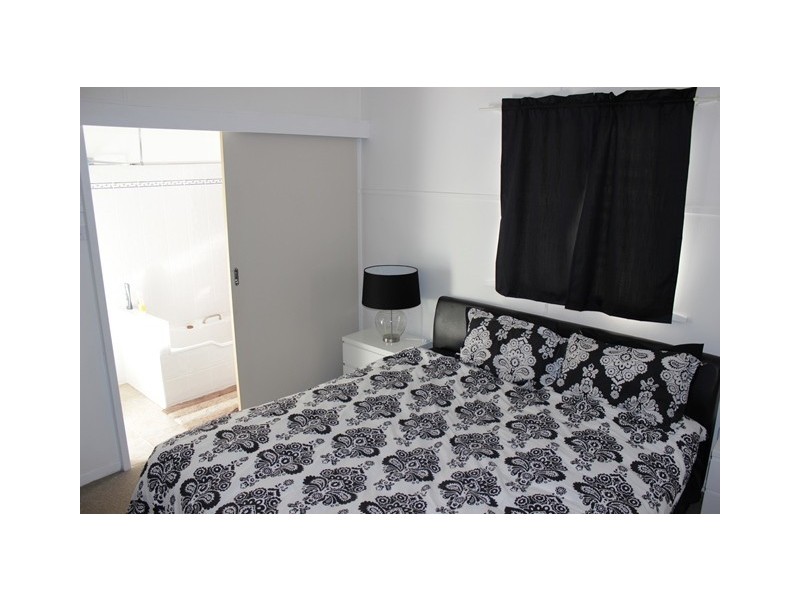 36 Hayes Street, Brassall QLD 4305
