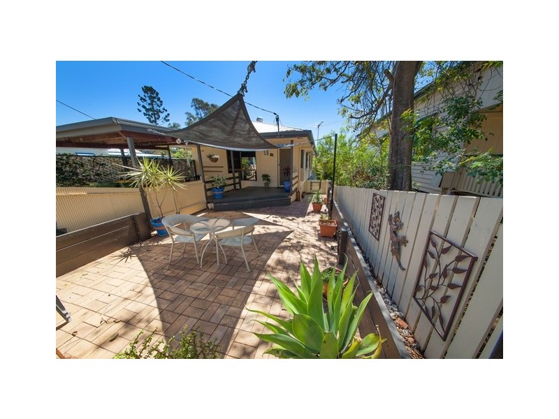 96 Barclay Street, Bundamba QLD 4304