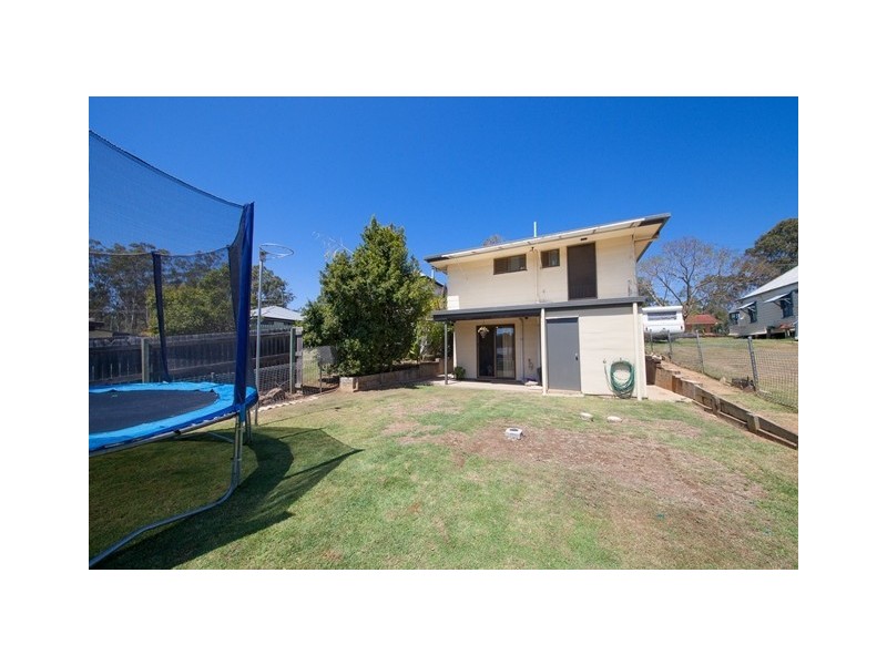 96 Barclay Street, Bundamba QLD 4304