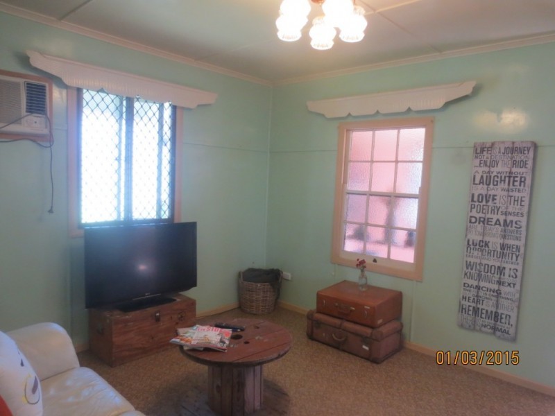 67 Pine Street, North Ipswich QLD 4305