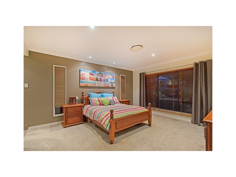 68 Cabernet Crescent, Pine Mountain QLD 4306