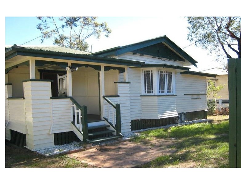 75 Warwick Road, Ipswich QLD 4305