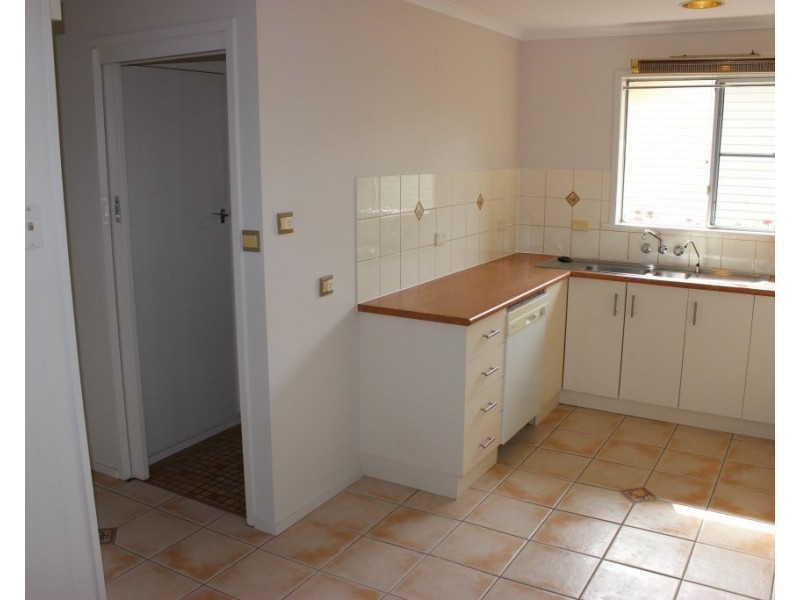 1/12 Stephenson Street, Sadliers Crossing QLD 4305