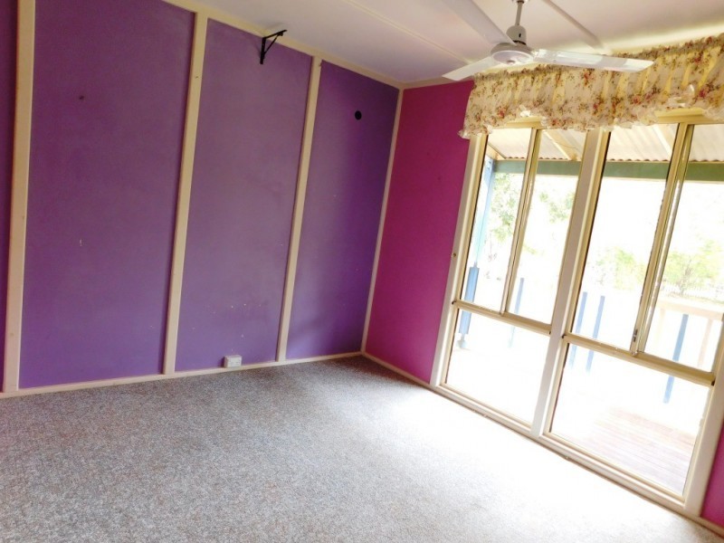 109 Lockyer View Road, Wivenhoe Pocket QLD 4306