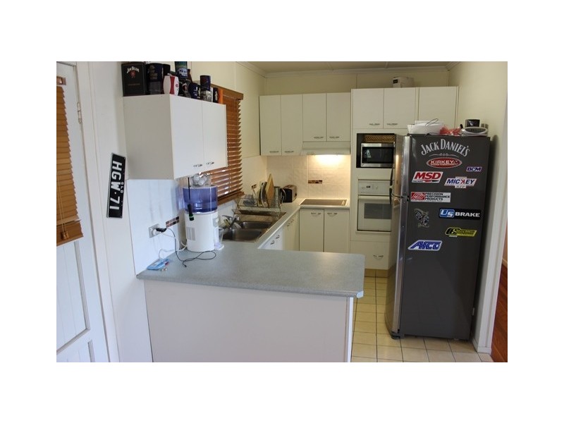 6 Bowers Street, Basin Pocket QLD 4305